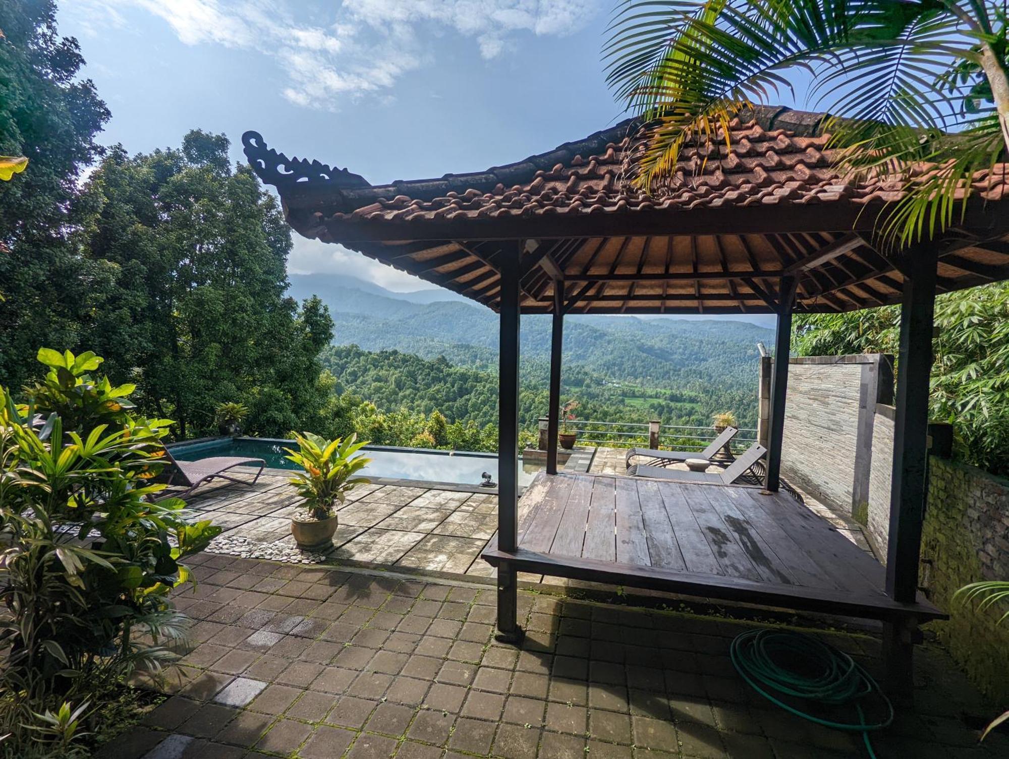 Bali Munduk Delux Bungalow Villa Сингараджа Экстерьер фото